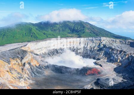 Vulcano Poas, Parco Nazionale Poas, Costa Rica, America Centrale Foto Stock