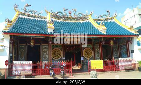 Il tempio Tay kak sie situato a Semarang Foto Stock