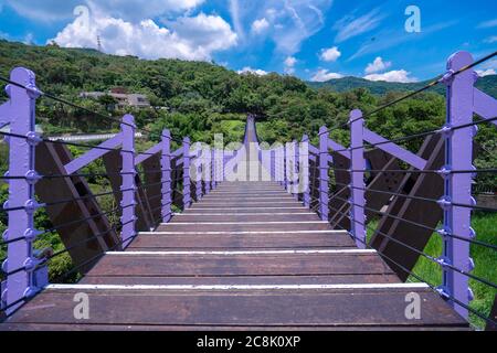 Il famoso Baishihu ponte di sospensione, Neihu district, Taiwan Foto Stock