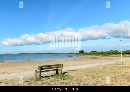 Piccola spiaggia ad Ares, sulla Baia di Arcachon, Francia Foto Stock