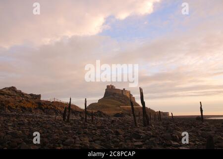 La costa storica, suggestiva e pittoresca del Northumberland Foto Stock