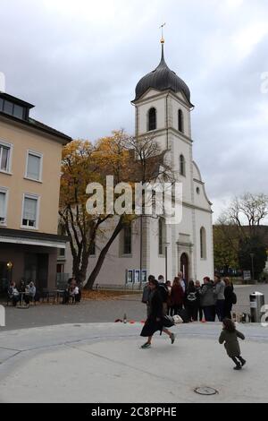 Baden, Kanton Argovia (AG)/ Svizzera - Novembre 02 2019: In autunno nel centro di Baden, cantone Argovia, Svizzera Foto Stock