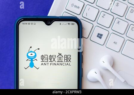 Brasile. 4 luglio 2020. In questa illustrazione fotografica viene visualizzato il logo del gruppo Ant Financial Services sullo smartphone. Credit: Rafael Henrique/SOPA Images/ZUMA Wire/Alamy Live News Foto Stock