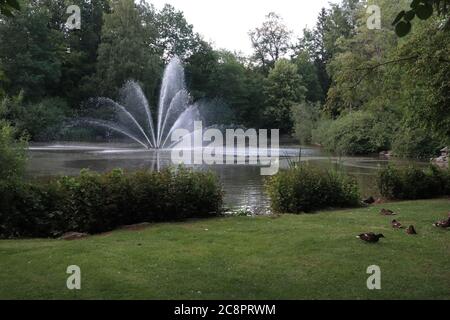 Bad Woerishofen, Bayern/Germania - Luglio 05 2019: giardini termali (Kurpark) di Bad Woerishofen, Germania Foto Stock