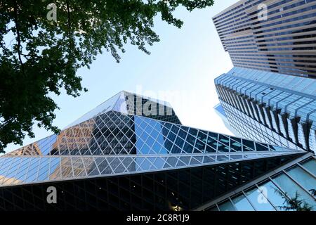 Seattle, Washington, USA - 21 luglio 2018 - Biblioteca pubblica di Seattle. La Biblioteca Centrale è stata progettata da REM Koolhaas e Joshua Prince-Ramus e wa Foto Stock