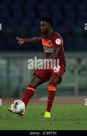 Roma, Italia. 26 luglio 2020. Amadou Diawara (Roma) in azione durante la Serie A Tim Match tra ROMA E ACF Fiorentina allo Stadio Olimpico il 26 luglio 2020 a Roma. (Foto di Giuseppe fama/Pacific Press/Sipa USA) Credit: Sipa USA/Alamy Live News Foto Stock