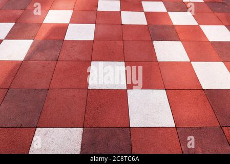 Sfondo di piastrelle quadrate rosse e bianche Foto Stock