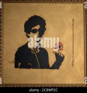 Medzilaborce Slovacchia Giugno 04, 2020 Lou Reed ritratto è in mostra nel Museo Andy Warhol di Arte moderna Spray Paint on Canvas di Poppy. Foto Stock