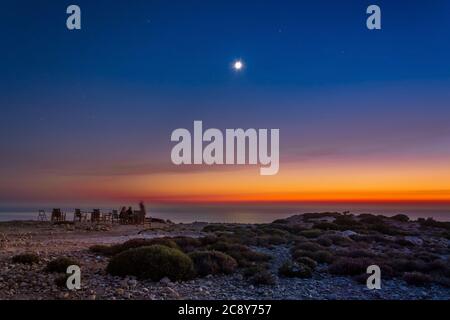 Il faro di isola di Gavdos al tramonto, Creta, Grecia. Foto Stock