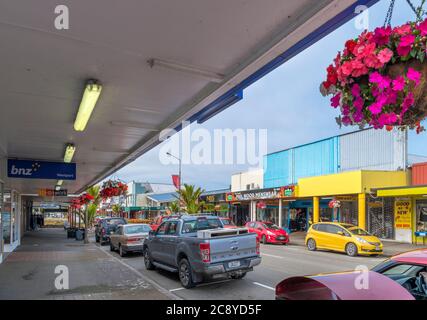 Palmerston Street, la strada principale nel centro storico di Westport, West Coast, South Island, Nuova Zelanda Foto Stock