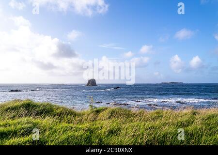 La bella costa a Maling Well, Inishowen - Contea di Donegal, Irlanda. Foto Stock