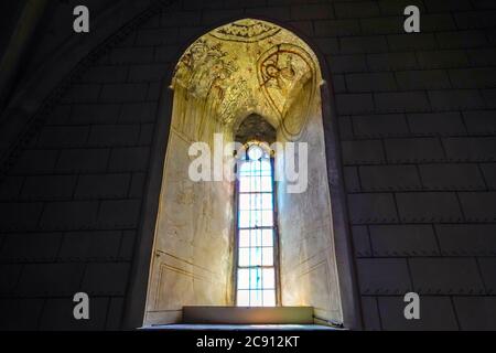 All'interno della Chiesa riformata di Notre-Dame e gli edifici circostanti, Orbe, Cantone di Vaud, Svizzera. Foto Stock