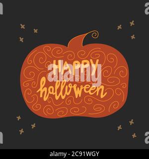 Felice Halloween. Scritta gialla scritta a mano all'interno della silhouette di zucca arancione con spirale a pozza ed elementi a croce su sfondo grigio scuro. Vettore Illustrazione Vettoriale