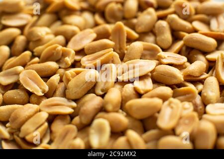 Full Frame Close Up background Shot di arachidi salate Foto Stock