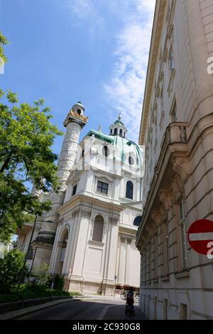 chiesa di San Carlo nel centro di Vienna, Austria Foto Stock