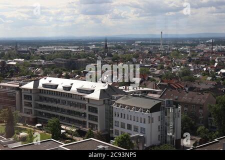 Darmstadt, Hessen / Germania - Maggio 31 2019: Vista aerea sulla città di Darmstadt Foto Stock