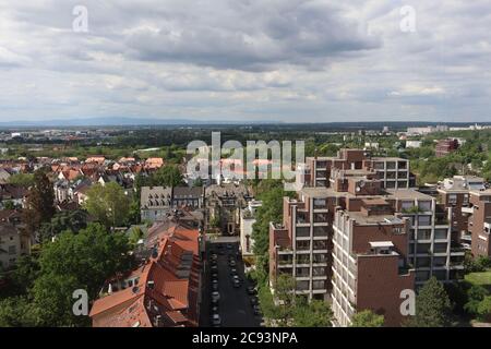 Darmstadt, Hessen / Germania - Maggio 31 2019: Vista aerea sulla città di Darmstadt Foto Stock