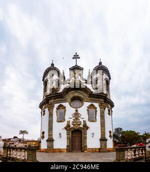 Facciata della chiesa di São Francisco de Assis a São João del-Rei Foto Stock