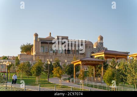 Il tetto interno della prima tomba del presidente Islam Karimov in Uzbekistan, Samarcanda Foto Stock