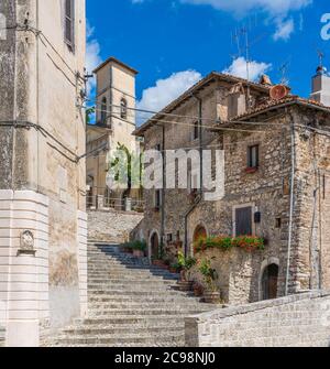 Orvinio, bellissimo borgo in provincia di Rieti, Lazio, Italia. Foto Stock