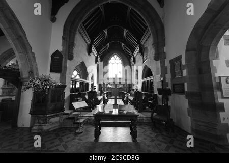 L'interno della chiesa di Warnham nel regno unito. Foto Stock