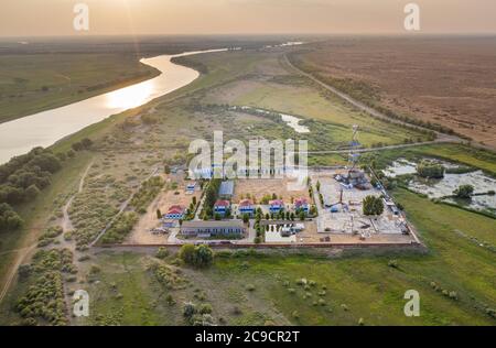 Centro di formazione per la perforazione di petrolio e gas di Astrakhan. Foto di alta qualità Foto Stock