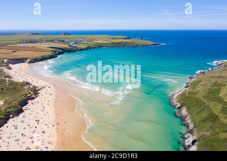 Fotografia aerea di Crantock Bay, Newquay, Inghilterra Foto Stock