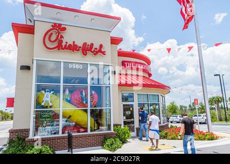 Naples Florida,Chick fil A,ristorante ristoranti ristorazione caffè, fast food,ingresso,fronte,FL100531005 Foto Stock