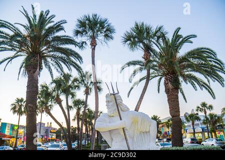 Sarasota Florida, St Armands Key, John Ringling Boulevard, shopping shopper shopping negozi mercati di mercato di vendita di mercato, negozio al dettaglio s Foto Stock