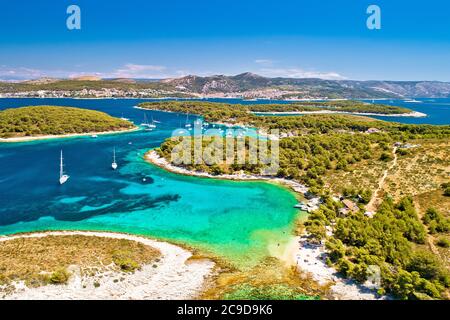Pakleni otoci destinazione vela arcipelago vista aerea, isola di Hvar, Dalmazia regione della Croazia Foto Stock