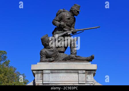 Monumento al Reggimento belga della linea 22 che combatté nella battaglia di Sint-Margriete-Houtem il 18 agosto 1914 a Tienen, Belgio Foto Stock