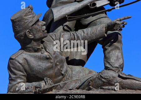 Monumento al Reggimento belga della linea 22 che combatté nella battaglia di Sint-Margriete-Houtem il 18 agosto 1914 a Tienen, Belgio Foto Stock