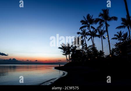 Tramonto a Baan Tai Beach, Koh Phangan, Thailandia Foto Stock