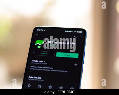 Assam, india - agosto 2, 2020 : TD Ameritrade un broker che offre una piattaforma elettronica di trading per investire e commerciare. Foto Stock