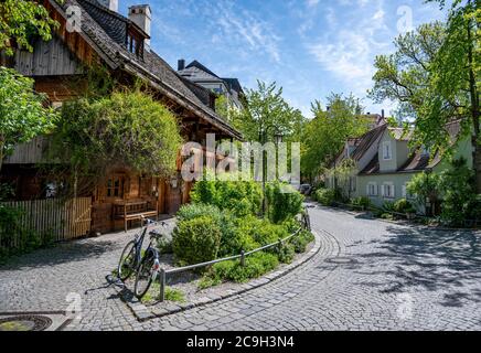 Kriechbaumhof e gli edifici storici dell'ostello, Preysingstrasse, Haidhausen, Monaco, Baviera, Germania Foto Stock