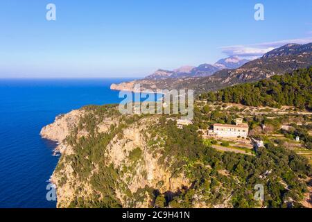 Son Marroig palazzo, vicino a Deia, Serra de Tramuntana, registrazione droni, Maiorca, Isole Baleari, Spagna Foto Stock