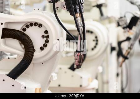 Robot di saldatura. Foto Stock