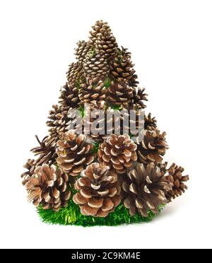 Abete-tree da coni. Oggetto isolato. Decorazione fatta a mano, elemento di design. Foto Stock