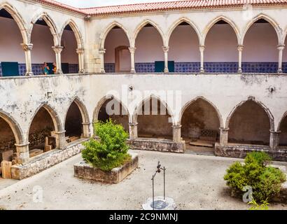 Chiostro di lavaggio (Claustro da Lavagem), Convento di Cristo, Patrimonio dell'Umanità dell'UNESCO, Tomar, Ribatejo, Portogallo, Foto Stock