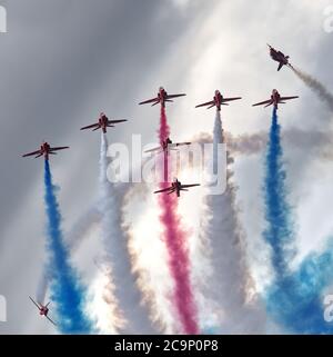 Frecce rosse che appaiono a Dunsfod Wings & Wheels 2018 Foto Stock
