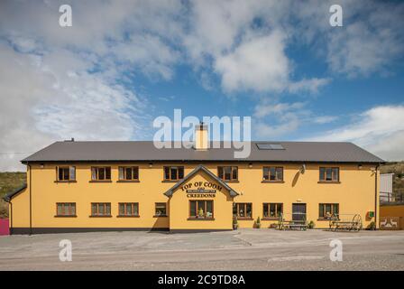 Kilgarvan, Kerry, Irlanda. 01 agosto 2020. Top of COOM è il pub ufficiale più alto d'Irlanda a oltre 1045 piedi sopra il livello del mare è stato nel Creedon f Foto Stock