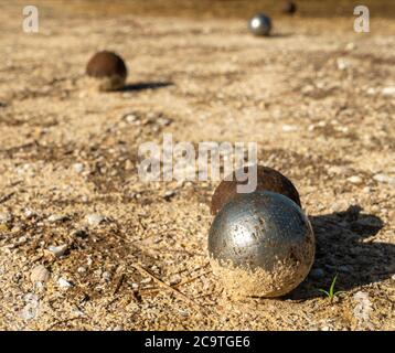 Francese tradizionale bocce gioco / primo piano bocce palle Foto Stock