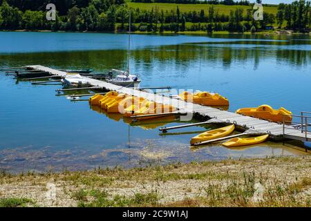 Il serbatoio del Lac de la Liez, vicino alla città di Langres, regione Champagne della Francia Foto Stock