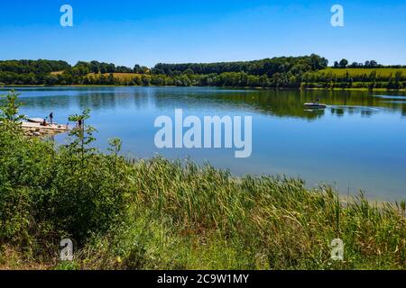 Il serbatoio del Lac de la Liez, vicino alla città di Langres, regione Champagne della Francia Foto Stock