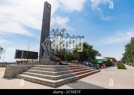 Attrazioni sulla strada della città Yarovoe. Territorio Altai. Foto Stock