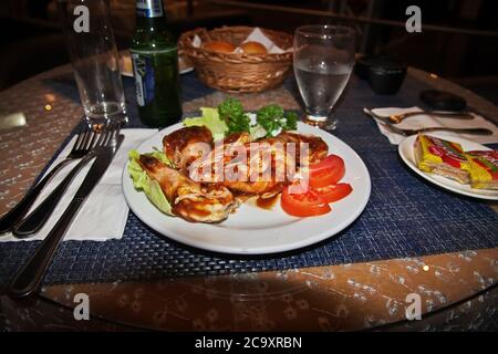 Cibo nel caffè della città di Panama, America Centrale Foto Stock