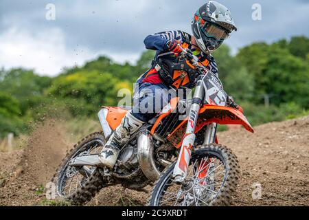 L'azione di motocross dalla pista foxhill mx Swindon Wiltshire agosto 2020 Foto Stock