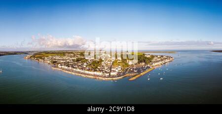 Appletore nel Devon Nord sul fiume Torridge ad alta marea dall'aria Foto Stock