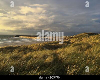 West Beach, a Hopeman, Scozia, il 28 luglio 2020. Foto Stock