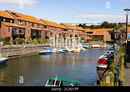 Waterside case a Pooles Wharf, Hotwells, Bristol, Inghilterra. Luglio 2020 Foto Stock
